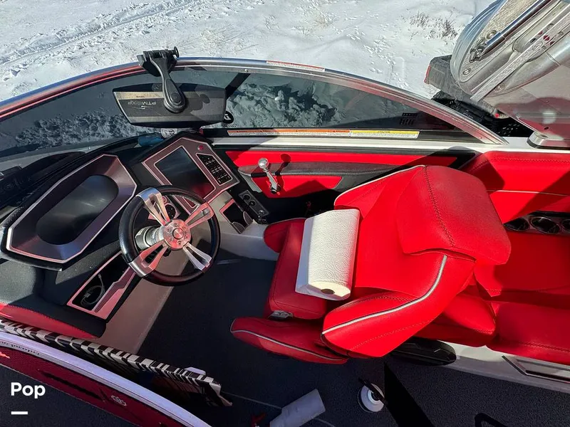 Slide: The Image of Mastercraft X23 2018 - 13669300