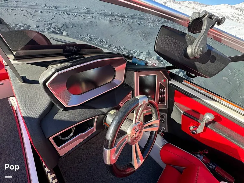 Slide: The Image of Mastercraft X23 2018 - 13669302