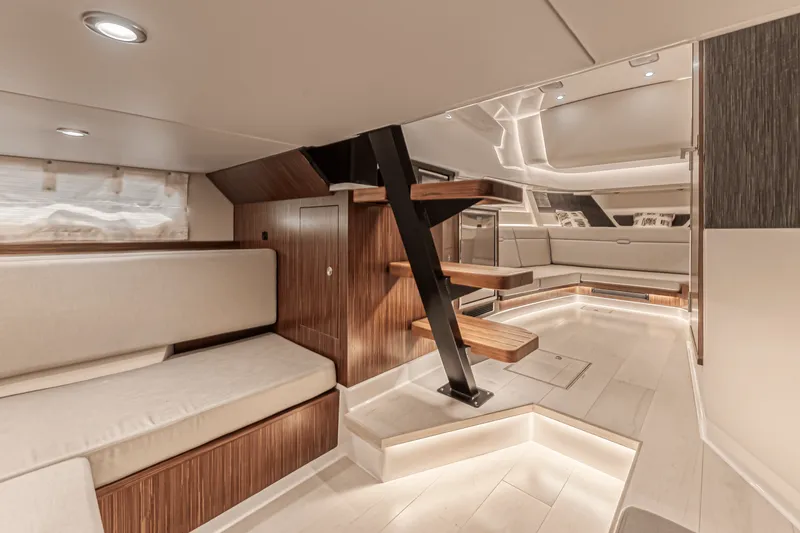 Slide: The Image of Sea Ray 370 SUNDANCER OUTBOARD 2022 - 25