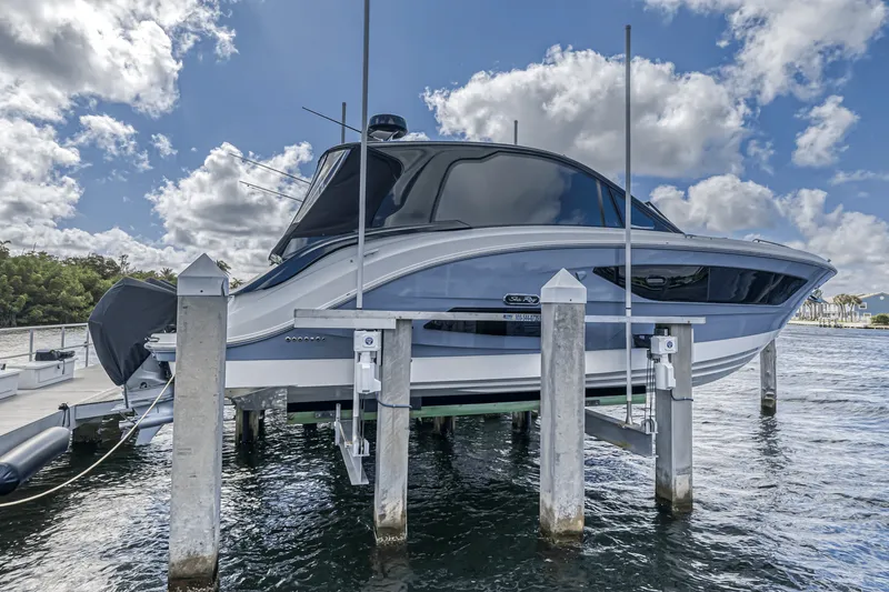 Slide: The Image of Sea Ray 370 SUNDANCER OUTBOARD 2022 - 75
