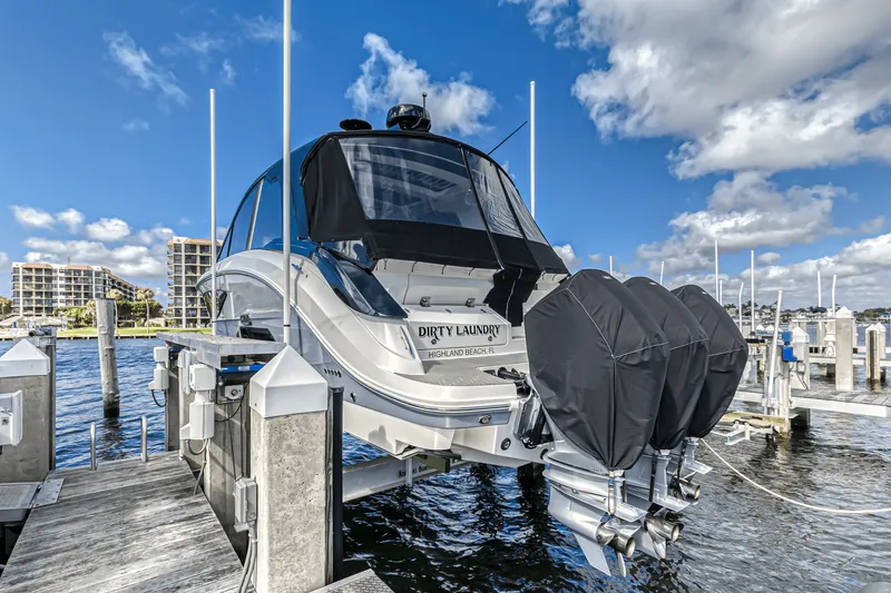 Slide: The Image of Sea Ray 370 SUNDANCER OUTBOARD 2022 - 76