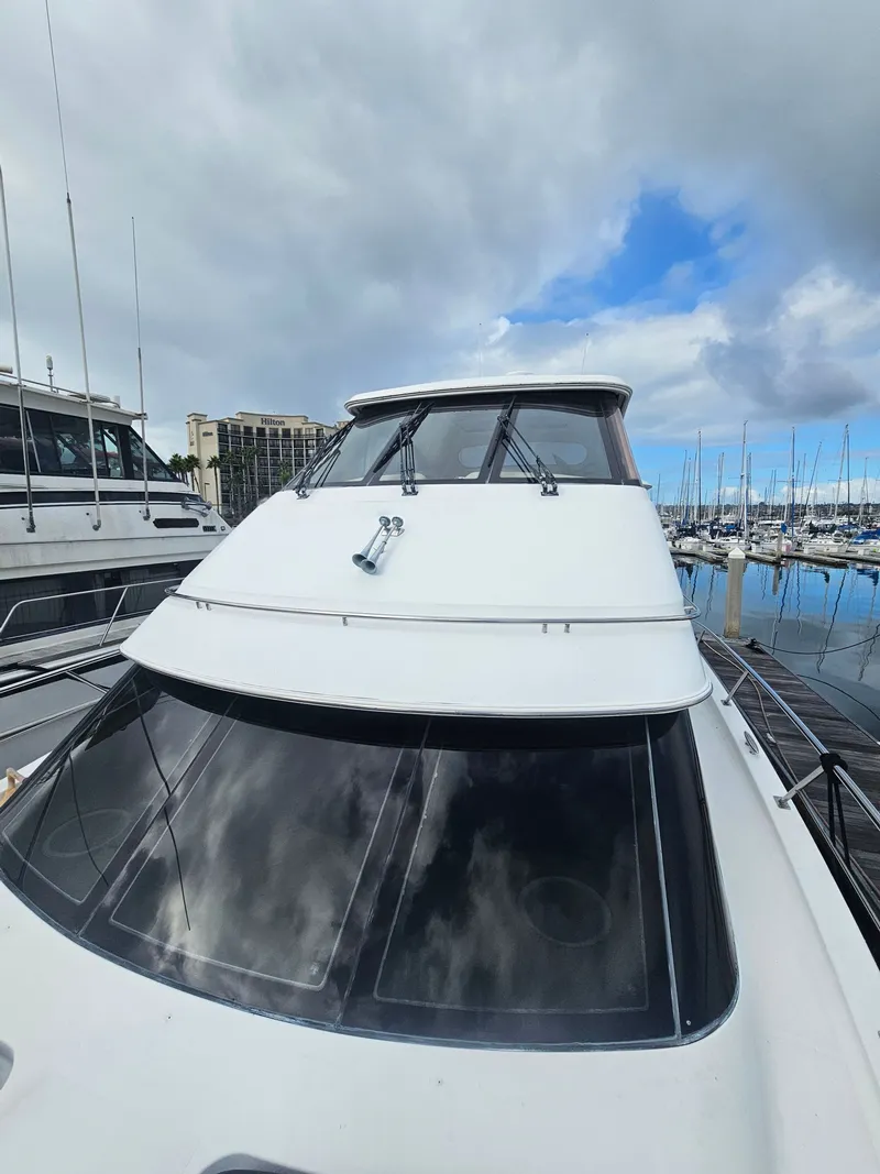 Slide: The Image of Carver Yachts 564 2001 - 42