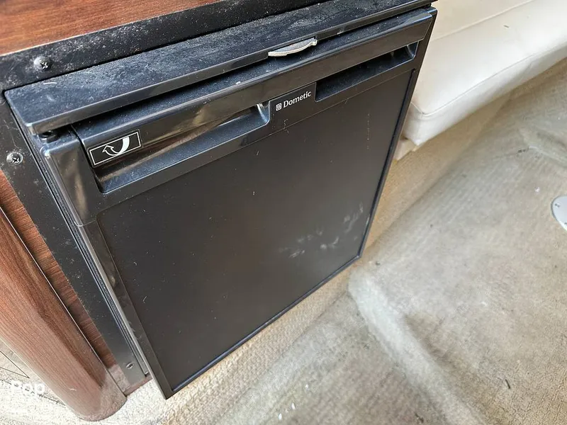 Slide: The Image of Sea Ray 260 Sundancer 2015 - 13874207