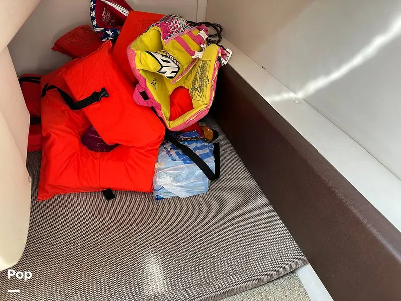 Slide: The Image of Sea Ray 260 Sundancer 2015 - 13874227