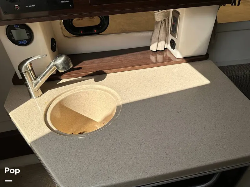 Slide: The Image of Sea Ray 260 Sundancer 2015 - 13874200