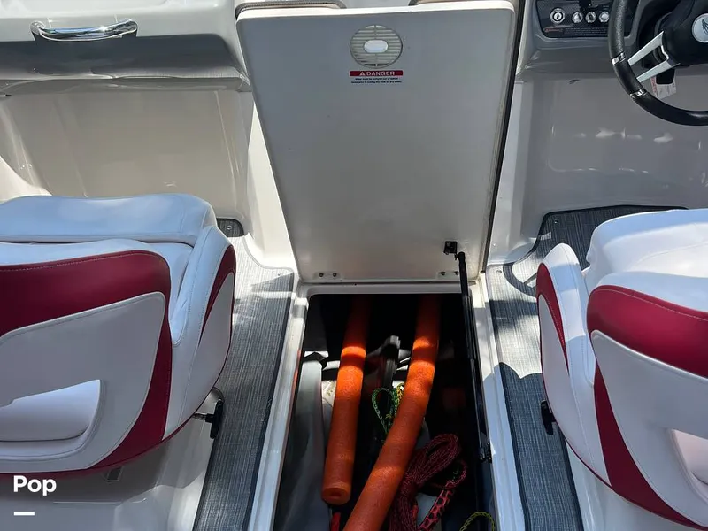 Slide: The Image of Chaparral 21 SURF 2020 - 14362799