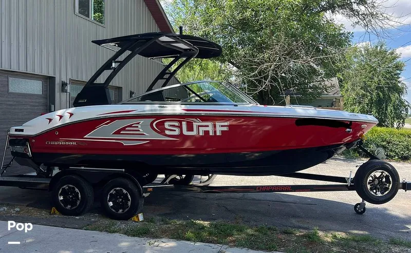 Slide: The Image of Chaparral 21 SURF 2020 - 14362822
