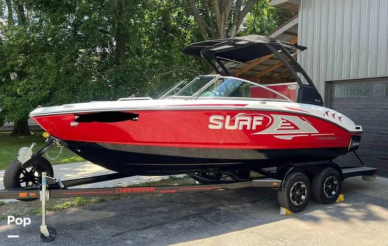 Slide: The Image of Chaparral 21 SURF 2020 - 14362828