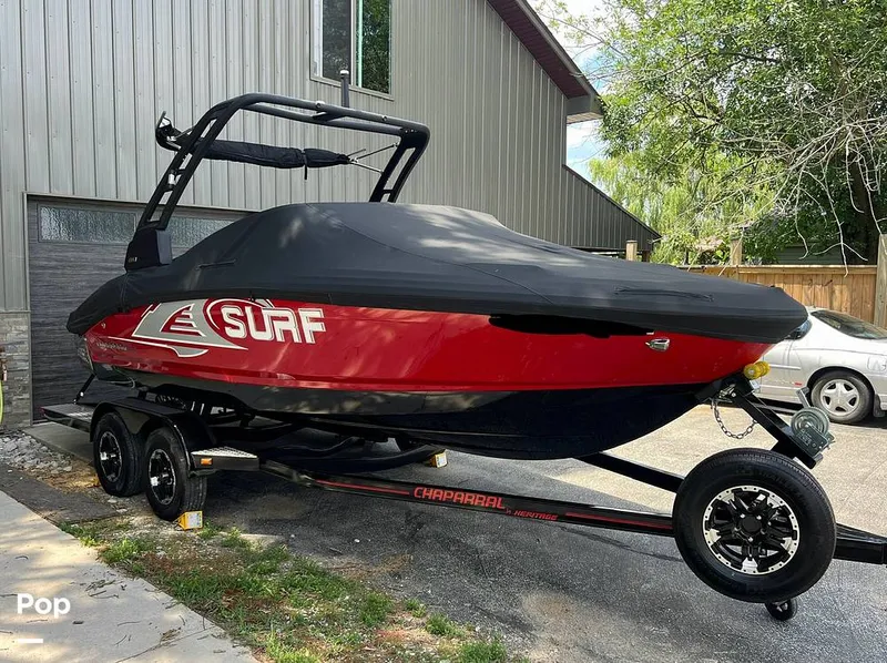 Slide: The Image of Chaparral 21 SURF 2020 - 14362835
