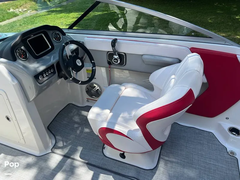 Slide: The Image of Chaparral 21 SURF 2020 - 14362875