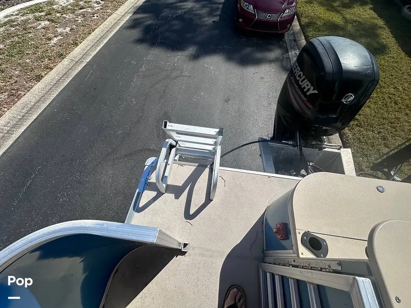 Slide: The Image of Sylvan Mirage 8522 Fish 2018 - 13826452