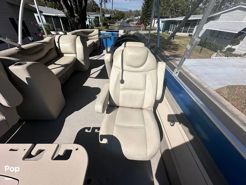 Slide: The Image of Sylvan Mirage 8522 Fish 2018 - 13826457