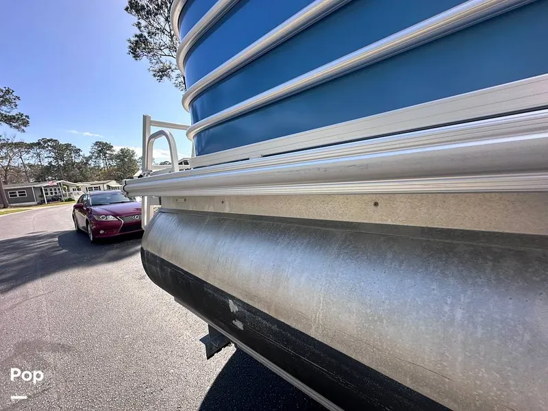 Slide: The Image of Sylvan Mirage 8522 Fish 2018 - 13826547