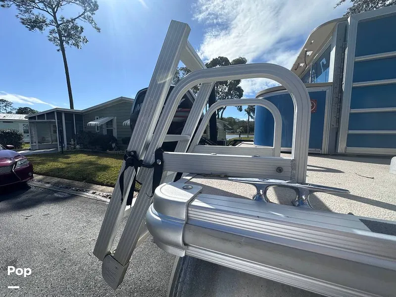 Slide: The Image of Sylvan Mirage 8522 Fish 2018 - 13826552