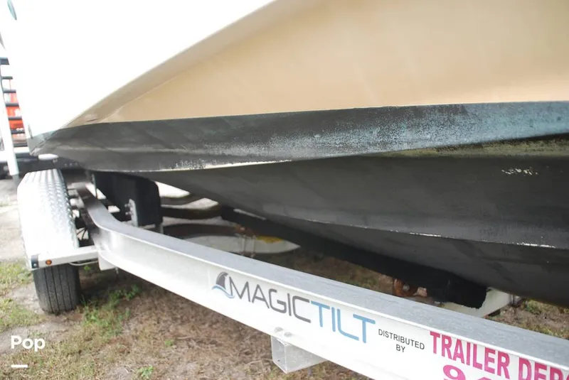 Slide: The Image of Grady-White 228 Seafarer 2000 - 13749717