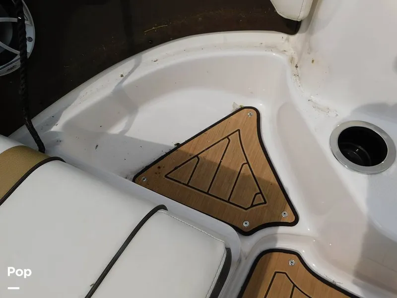 Slide: The Image of Yamaha 212SE 2021 - 14351992