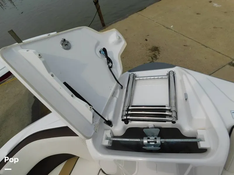 Slide: The Image of Yamaha 212SE 2021 - 14352032