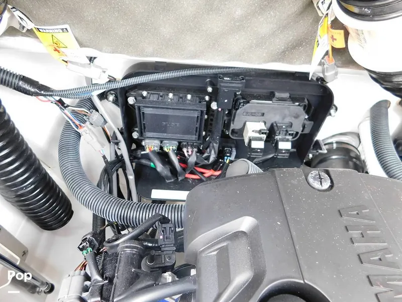 Slide: The Image of Yamaha 212SE 2021 - 14352046