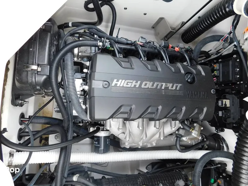 Slide: The Image of Yamaha 212SE 2021 - 14352048