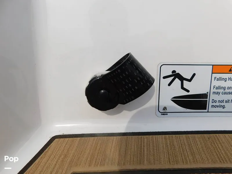 Slide: The Image of flush port - 14351909