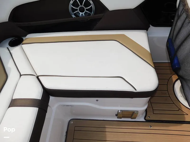 Slide: The Image of Yamaha 212SE 2021 - 14351926