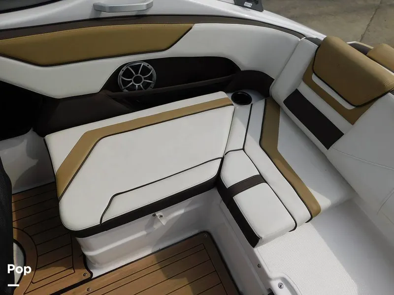 Slide: The Image of Yamaha 212SE 2021 - 14351934