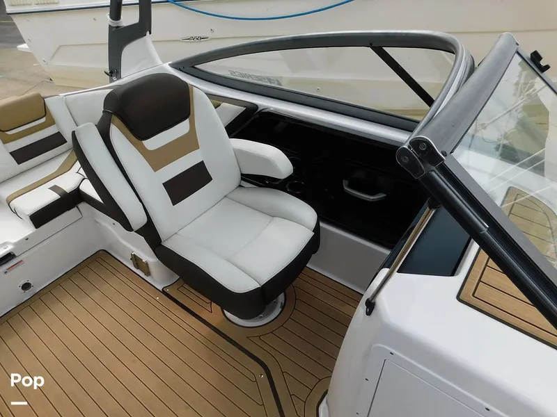 Slide: The Image of Yamaha 212SE 2021 - 14351947