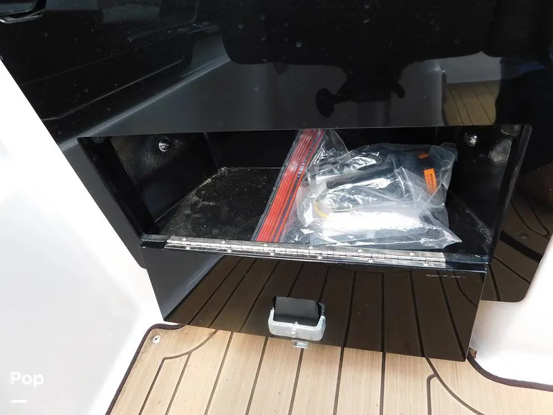 Slide: The Image of Yamaha 212SE 2021 - 14351953