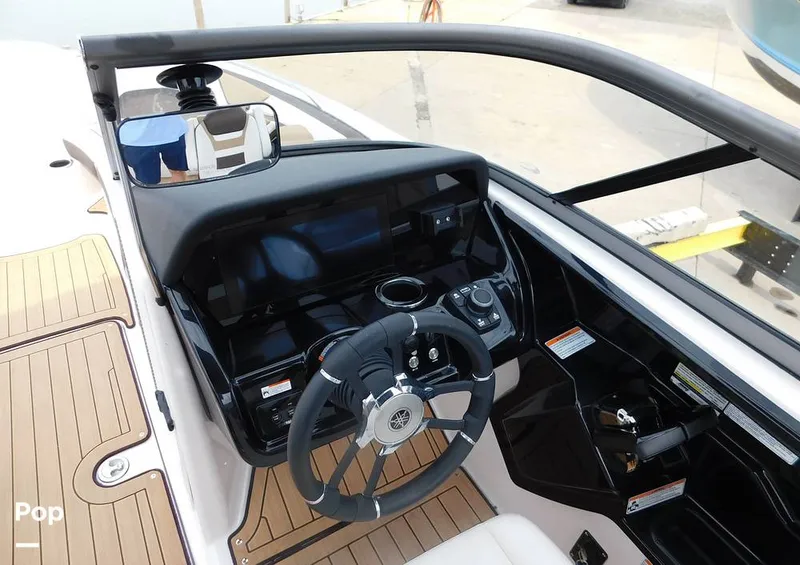 Slide: The Image of Yamaha 212SE 2021 - 14351960