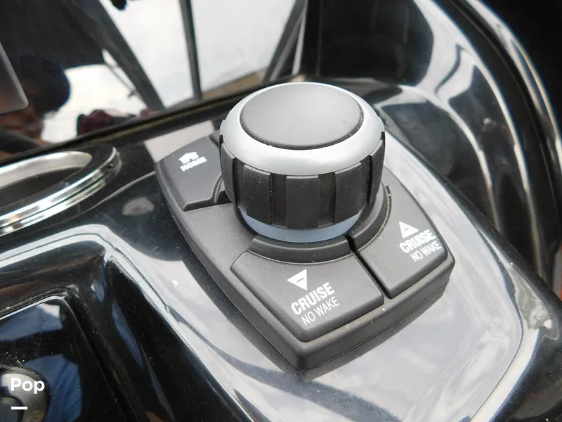 Slide: The Image of Yamaha 212SE 2021 - 14351967