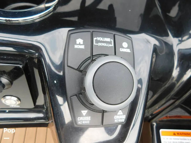 Slide: The Image of Yamaha 212SE 2021 - 14351968