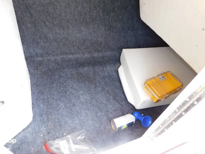 Slide: The Image of Yamaha 212SE 2021 - 14351974