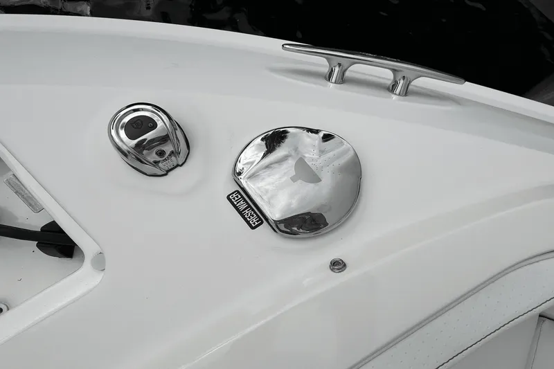 Slide: The Image of Sea Ray SLX 310 2022 - 78