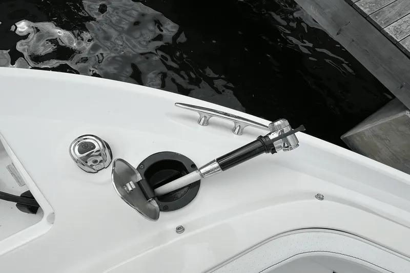 Slide: The Image of Sea Ray SLX 310 2022 - 79