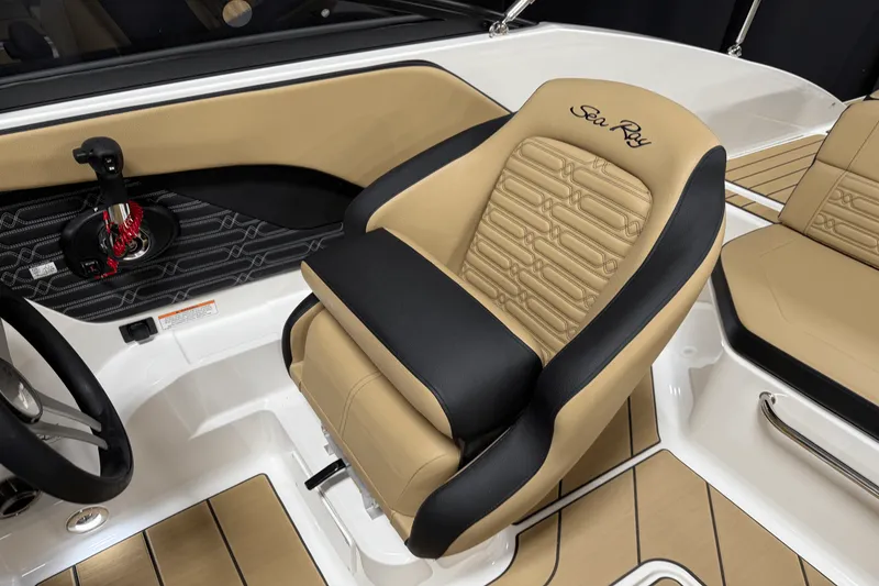 Slide: The Image of Sea Ray SPX 190 Outboard 2025 - 48