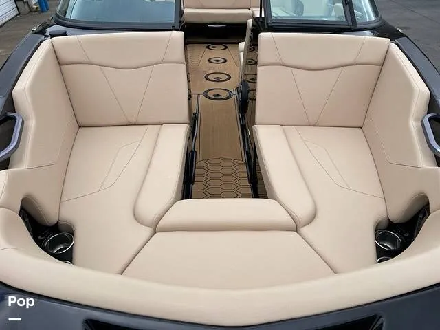 Slide: The Image of Mastercraft NXT22 2022 - 13688234