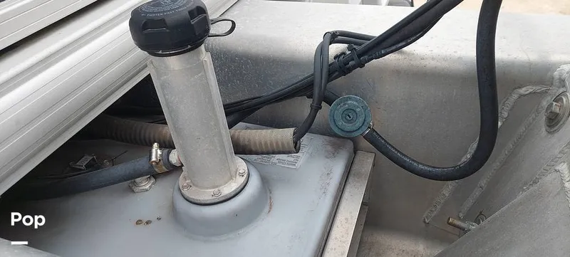 Slide: The Image of Gas Tank - 13681750