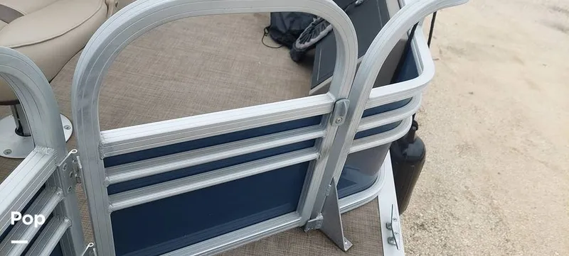 Slide: The Image of Sun Tracker Sportfish 22 DXL 2021 - 13681712