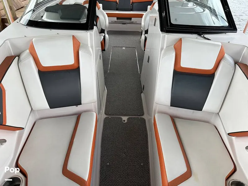 Slide: The Image of Scarab 255 Impulse 2016 - 13827779