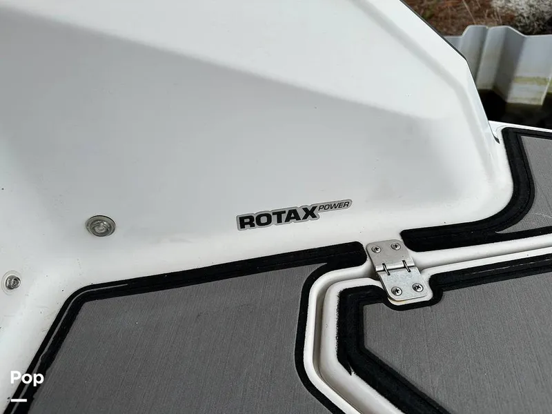 Slide: The Image of Scarab 255 Impulse 2016 - 13827736