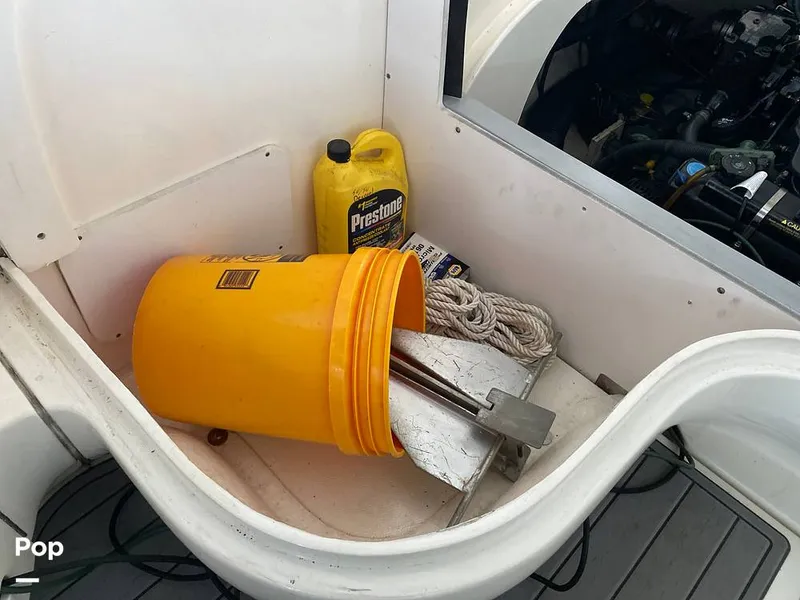 Slide: The Image of Sea Ray 290 Sun Sport 2005 - 13770870