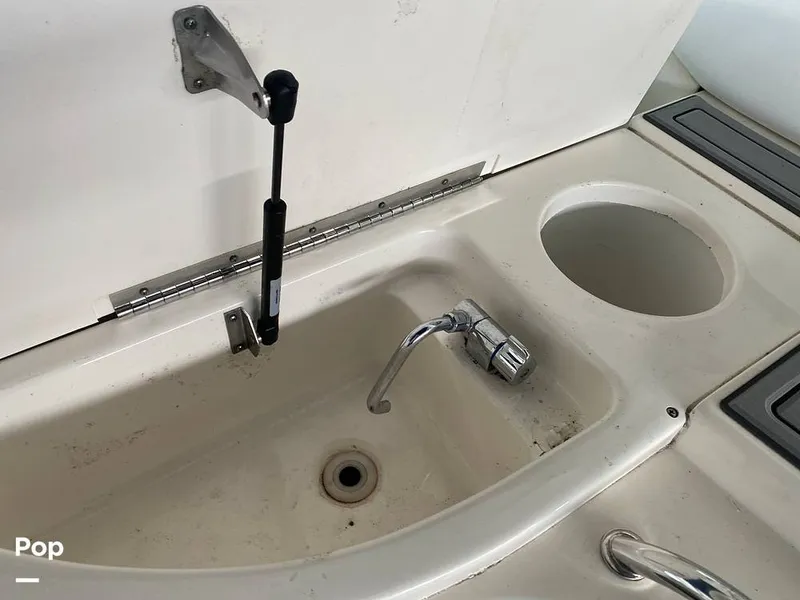 Slide: The Image of Sea Ray 290 Sun Sport 2005 - 13770794