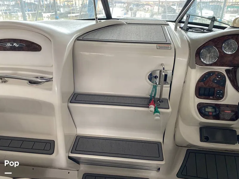 Slide: The Image of Sea Ray 290 Sun Sport 2005 - 13770815