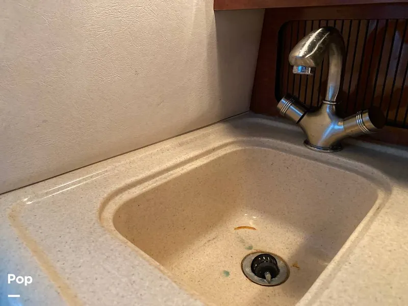 Slide: The Image of Sea Ray 290 Sun Sport 2005 - 13770823