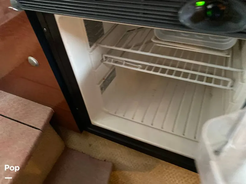 Slide: The Image of Sea Ray 290 Sun Sport 2005 - 13770825