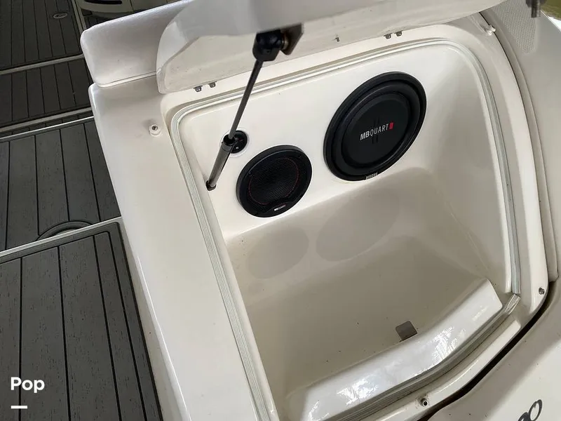 Slide: The Image of Sea Ray 290 Sun Sport 2005 - 13770857