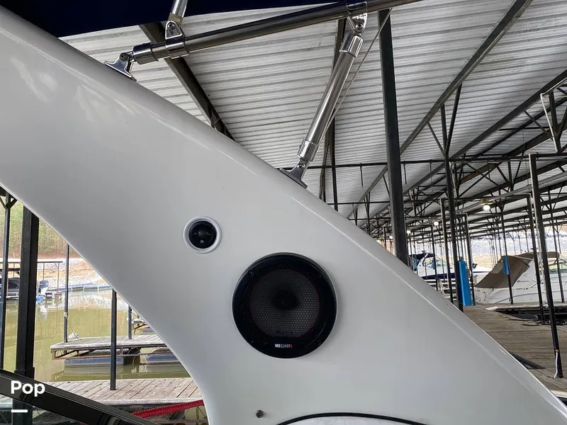 Slide: The Image of Sea Ray 290 Sun Sport 2005 - 13770860