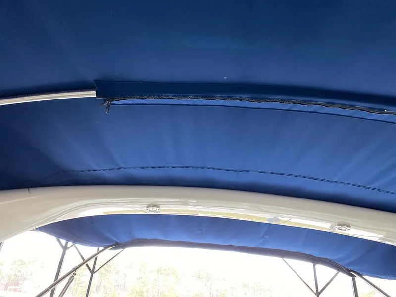 Slide: The Image of Sea Ray 290 Sun Sport 2005 - 13770862