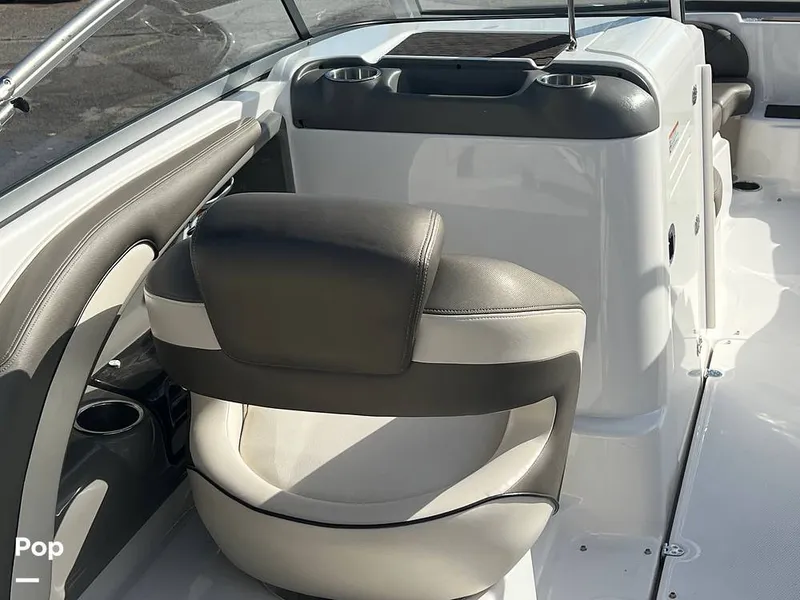 Slide: The Image of Co-captain Seat - 13756380