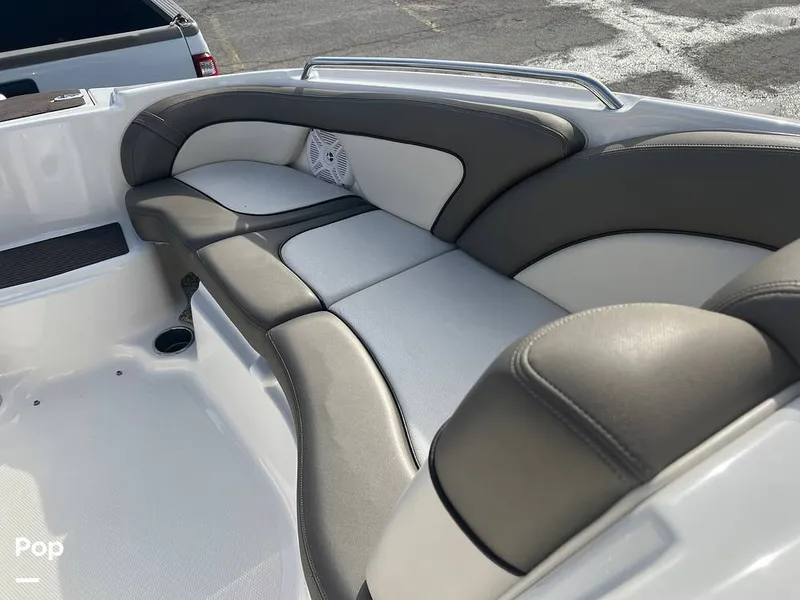 Slide: The Image of Lounge Seating With Storage - 13756406